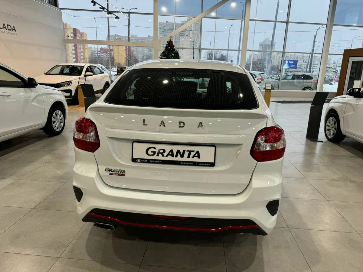 Lada Granta Sport Лифтбек - фото №5